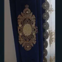 دو عدد کنار  پرده مخمل نو