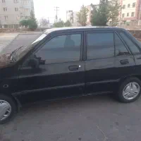 ماشین خوش رخ و مرتب برای مسافرت