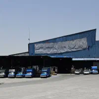 کارگر ساده انبار جوان