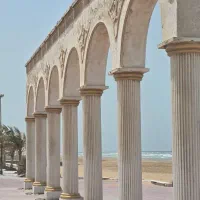 رهن-آپارتمان-طبقه-اول-حرم-به-حرم-بندرگناوه