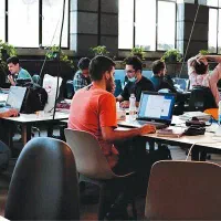 همکاری با نیروهای فروش حرفه ای و آماتور