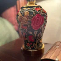 چراغ خواب با پایه ی سرامیکی کنده کاری|چراغ خواب و آباژور|تهران, الهیه|دیوار