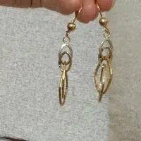 یک جفت گوشواره طلا