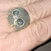 انگشتر بسیار خاص