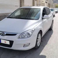 هیوندا I30  مدل  2010