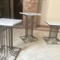 میز عسلی و دکور