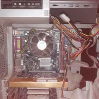 کیس و لوازم کامپیوتر استفاده و اوراق کیبرد موس سی