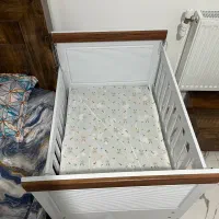 تختخواب بچه بسیار تمیز|تخت و صندلی بچه|رستم‌آباد, |دیوار