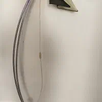 آباژور ایستاده