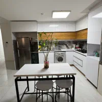 رنت خانه مبله ساعتی و بلند مدت|اجارهٔ کوتاه‌مدت آپارتمان و سوئیت|شیراز, معالی‌آباد|دیوار