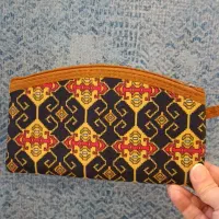 آرایشی و جامدادی|کیف، کفش، کمربند|رشت, حمیدیان|دیوار