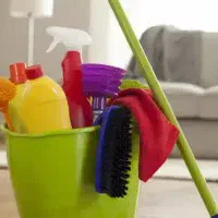 خدمات کارگری و نظافت منزل