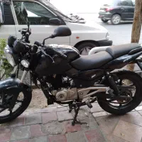 موتور پالس ۲۲۰ چراغ گرد سفارشی بشرط کارشناسی