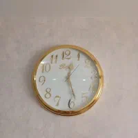 ساعت دیواری درحد نو