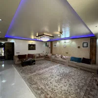 اپارتمان ۱۶۰ متری / جنوبی / حیاط اختصاصی دربست|فروش آپارتمان|اصفهان, خانه اصفهان|دیوار