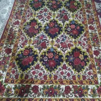فرش دستباف