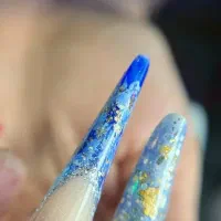 مدل کاشت و ترمیم ناخن