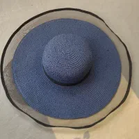 کلاه حصیری ساحلی
