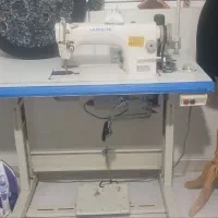 چرخ خیاطی جک ،مشخصات کاملا در عکس هامشخصه