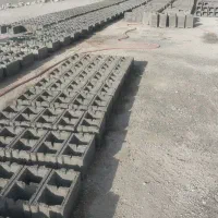 با سلام بلوکه سنگین  سیمانی  موجود هست