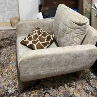 مبل تک نفره با میز جلو سرویس ۷ نفره