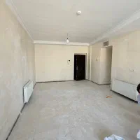 آپارتمان ۹۵ متری/دو خواب/تازه نقاشی/پارکینگ/انباری