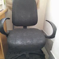 صندلی گردون سالم|مبلمان اداری|قم, ژاندارمها|دیوار