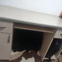 میز کامپیوتر