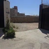 ۸قصب زمین تک برگ روبروی هلال احمر