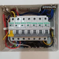 برقکار،برقکشی ،رفع اتصالی ، نصب آیفون و هالوژن