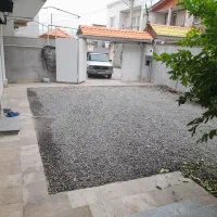 دارای-حیاط-برای-جای-پارک-ماشین