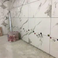 نیازمند شاگرد کاشی سنگ برای دوغاب ریزی