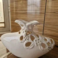 گلدان سرامیکی و شاخه نبات مدل آباژور