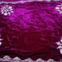 مخمل قدیمی گلدوزی شیک|پرده، رانر، رومیزی|کرمان, |دیوار