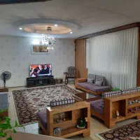 حاشیه رضوی ۱۴۵ متر دوخواب طبقه اول