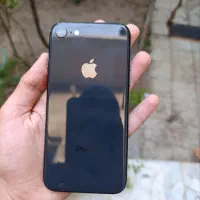 ایفون 8
