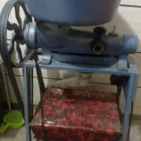 فروش یک دستگاه آب لیمو گیری صنعتی