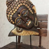 تندیس چوبی