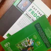 دو کتاب رواشناسی قورباغه را قورت بده