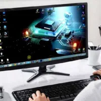 نیروی جوان جهت کار با کامپیوتر