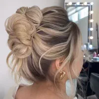 مدل شنیون رایگان در روز مراسمتون