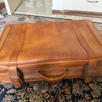 چمدان قدیمی نوستالژی