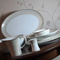 سرویس چینی ۶ نفره ۴ دست موجود