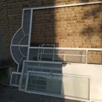 درب و پنجره فلزی