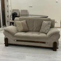 مبلمان ۷نفره + ۲ عدد صندلی میزبان|مبلمان خانگی و میز عسلی|شاهین‌شهر, طالقانی|دیوار
