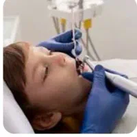 ارائه مدرک دستیار دندانپزشک و دندانسازی