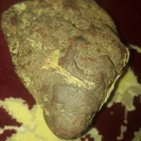 مشکوک سنگ آسمانی|جواهرات|نهاوند, |دیوار