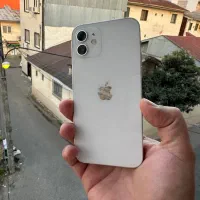 ایفون ۱۲ نرمال