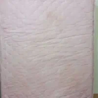 تشک تخت فنردار دونفره سالم وتمیزدوسال استفاده شده