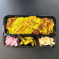 کارگر آشپز خانه